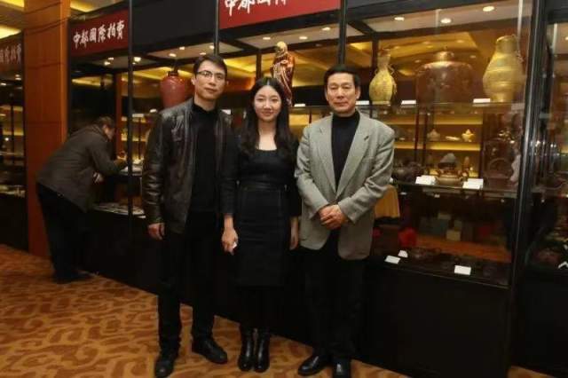 梁一旻油画 |梁一旻，书画家书画艺术家