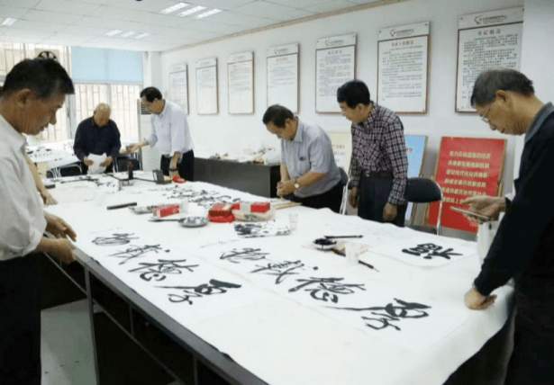 张鸿（墨韻） |张鸿,著名书法家。书画艺术家