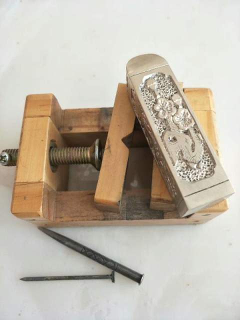 阿木尔 |阿木,尔,个人简介,阿木,尔,是,蒙古族,1975年,书画艺术家